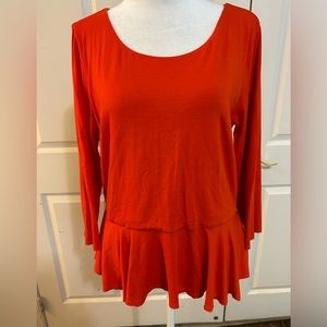 Vince Camuto flirty orange top, Large